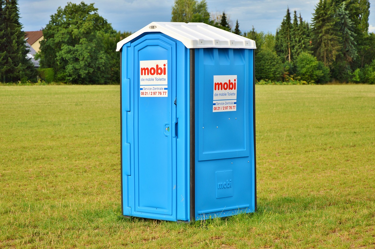 mobilní malá toaleta